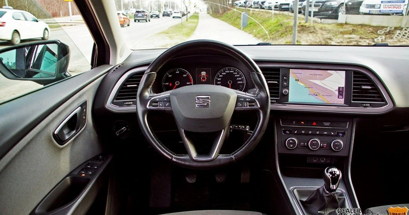 Seat Leon cena 49000 przebieg: 187000, rok produkcji 2017 z Gdynia małe 781